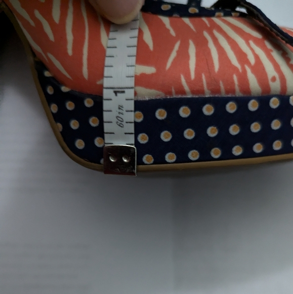 Ruby Shoo melon and navy heels - Picture 5 of 6